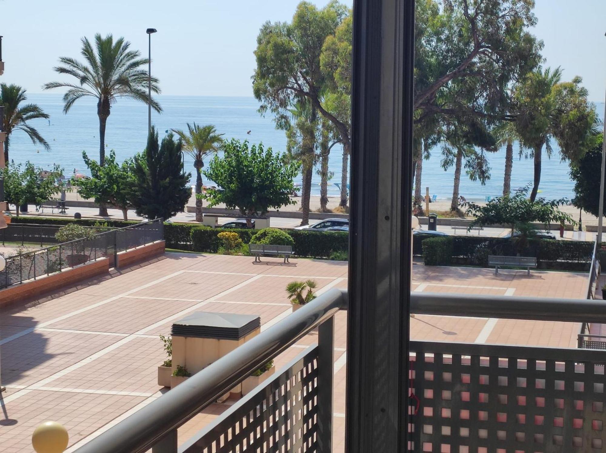 Precioso Apartamento Con Vistas Al Mar Benicassim Exterior photo